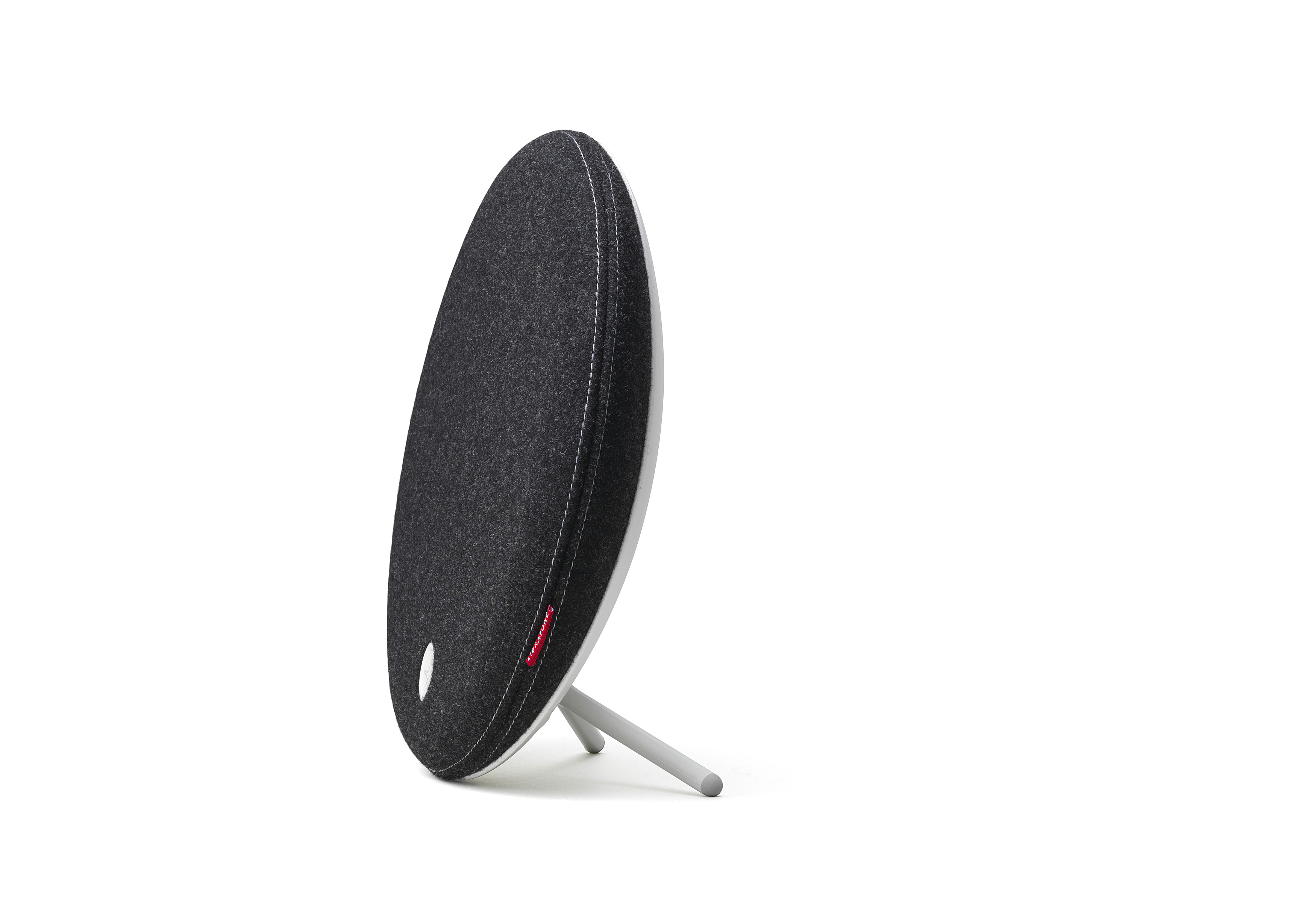 Libratone_Loop_PepperBlack_Side_White